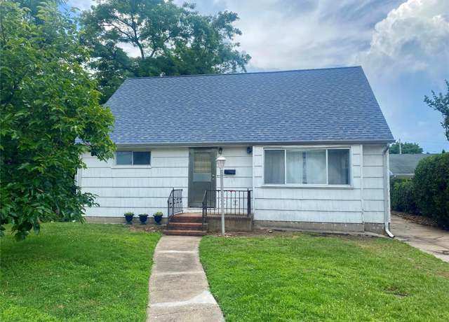 Property at 20 Howard St, Hicksville, NY 11801, 5 beds, 2 baths
