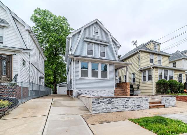 Property at 18707 Mangin Ave, Saint Albans, NY 11412, 4 beds, 2 baths