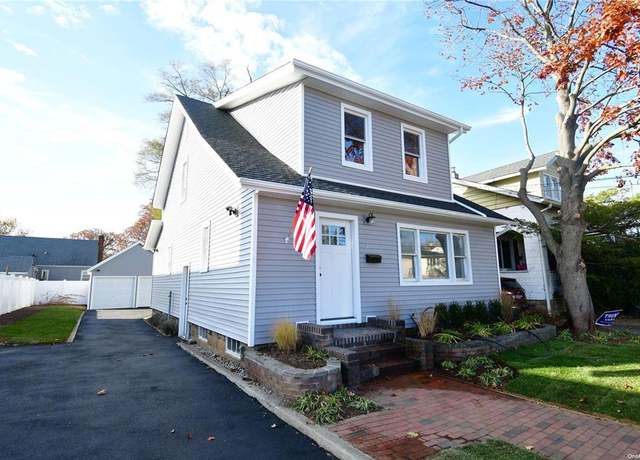 Property at 2906 Oceanside Rd, Oceanside, NY 11572, 4 beds, 2 baths