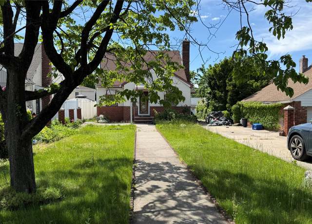 Property at 128-36 Hook Creek Blvd, Rosedale, NY 11422, 4 beds, 2 baths