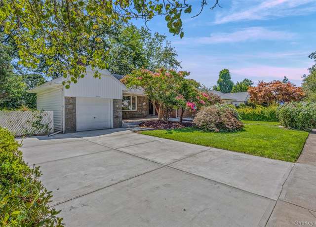 Property at 1013 Stafford Rd, Valley Stream, NY 11580, 3 beds, 1.5 baths