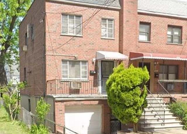 Property at 4749 Richardson Ave, Bronx, NY 10470, 4 beds, 2.5 baths