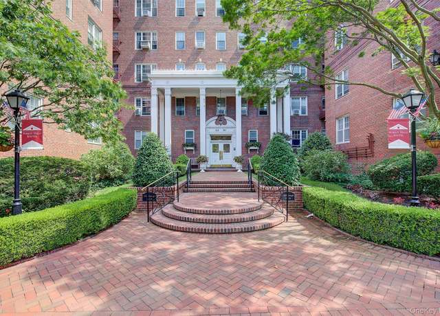 Property at 112-50 78th Ave Unit 6F, Forest Hills, NY 11375, 2 beds, 2 baths