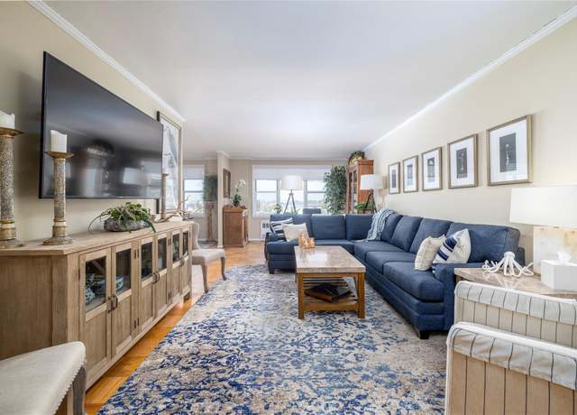 Property at 700 Shore Rd Unit 3m, Long Beach, NY 11561, 2 beds, 2 baths