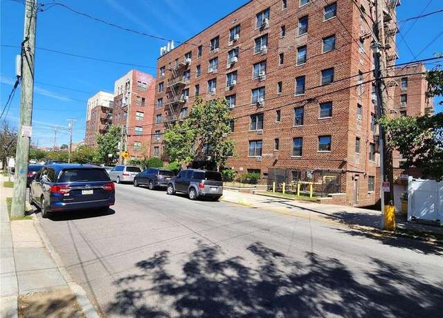 Property at 10-40 Nielson St Unit 5M, Far Rockaway, NY 11691, 3 beds, 2 baths