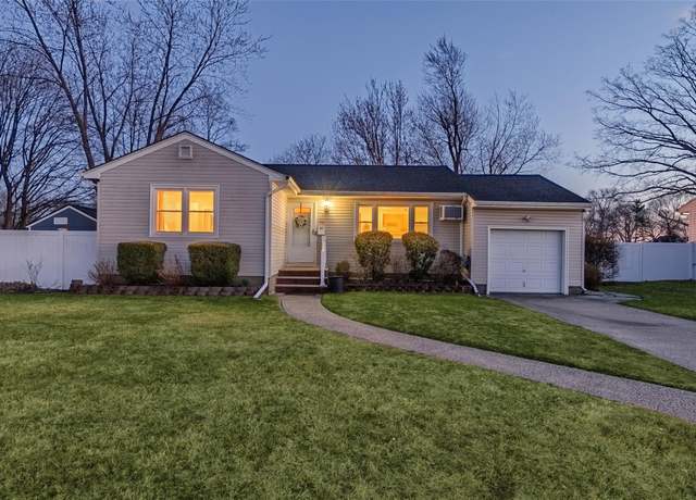 Property at 76 Liberty Ave, North Babylon, NY 11703, 3 beds, 2 baths