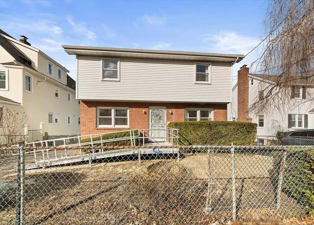 Property at 313 Sixth Ave, Pelham, NY 10803, 4 beds, 1.5 baths