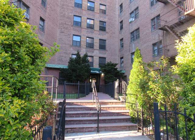 Property at 139-05 85th Dr Unit 4G, Briarwood, NY 11435, 2 beds, 1 bath