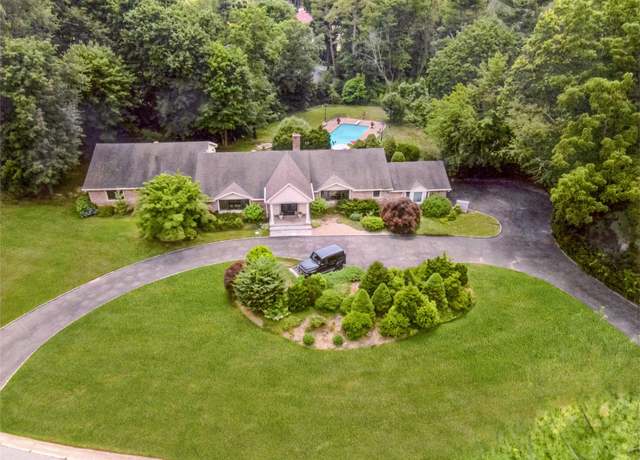 Property at 6 Dolly Cam Ln, Old Brookville, NY 11545, 4 beds, 3.5 baths
