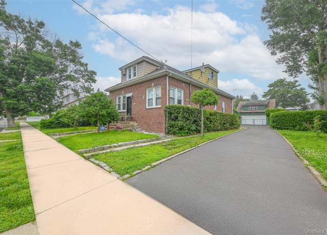 Property at 129 Guenther Ave, Valley Stream, NY 11580, 4 beds, 3 baths