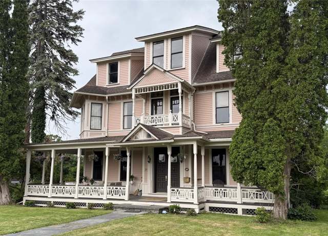 Property at 25 Prospect Ave, Catskill, NY 12414, 9 beds, 3.5 baths