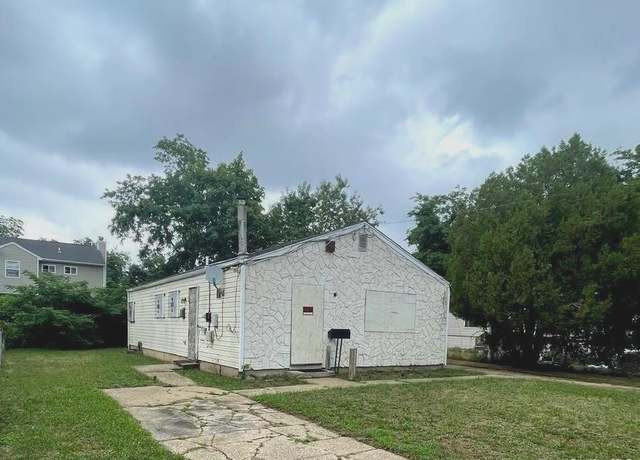 Property at 97 Harrison Ave, Amityville, NY 11701, 3 beds, 1 bath