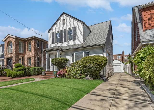Property at 8919 205th St, Hollis, NY 11423, 4 beds, 3.5 baths