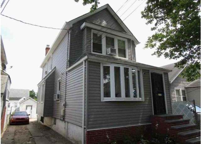 Property at 135-15 243 St, Rosedale, NY 11422, 2 beds, 1.5 baths