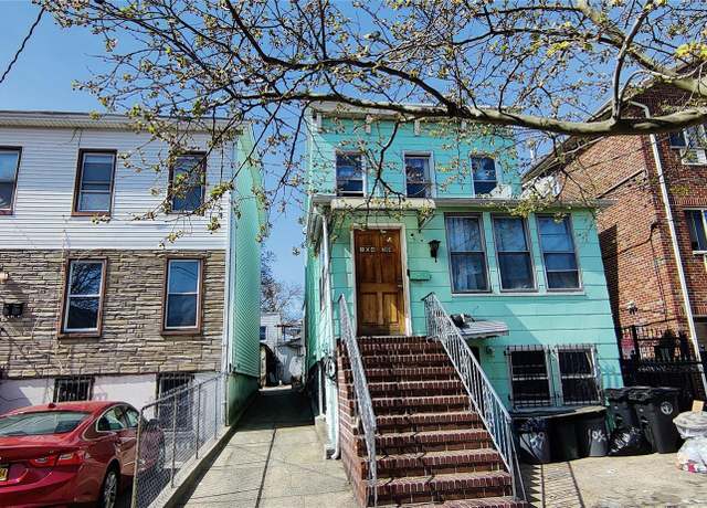 Property at 10439 42nd Ave, Corona, NY 11368, 5 beds, 3 baths