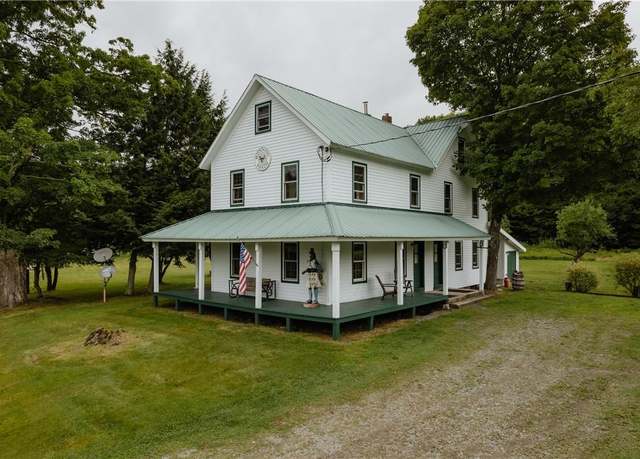 Property at 17 Hazel Spur Rd, Livingston Manor, NY 12758, 4 beds, 3 baths