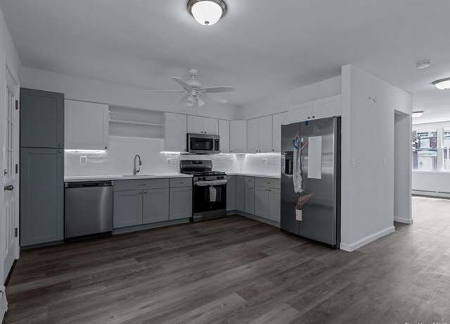 Property at 2935 Middletown Rd Unit B, Bronx, NY 10461, 3 beds, 2.5 baths