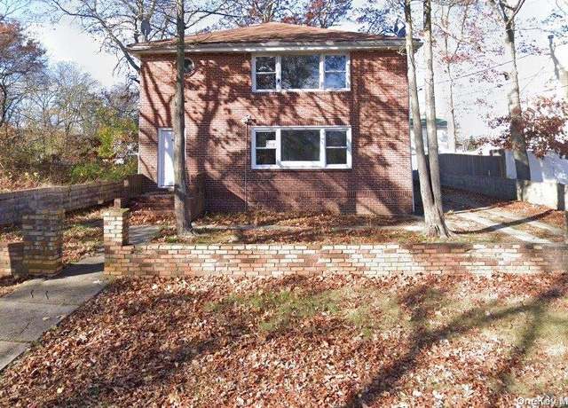 Property at 10 Spruce St, Wyandanch, NY 11798, 6 beds, 2 baths