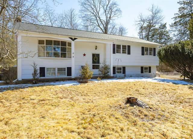 Property at 12 Lawrence Rd, Hyde Park, NY 12538, 3 beds, 2 baths