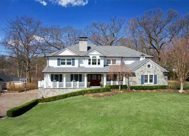 Property at 94 Gristmill Ln, Manhasset, NY 11030, 5 beds, 4.5 baths