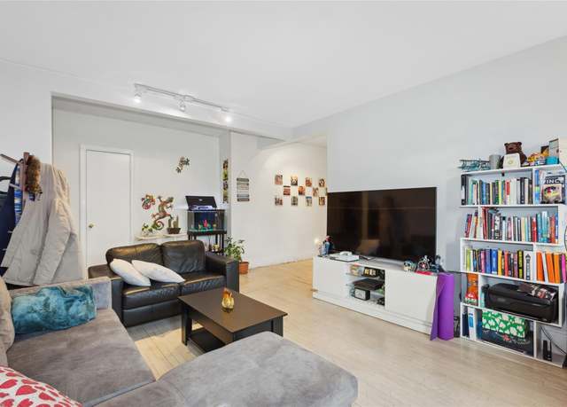 Property at 35-64 89th St Unit 5C, Jackson Heights, NY 11372, 3 beds, 1 bath