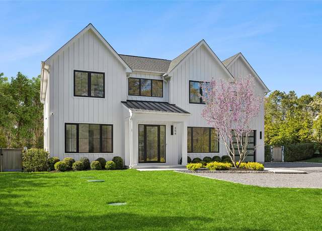 Property at 354 St Andrews Rd, Southampton, NY 11968, 7 beds, 7.5 baths