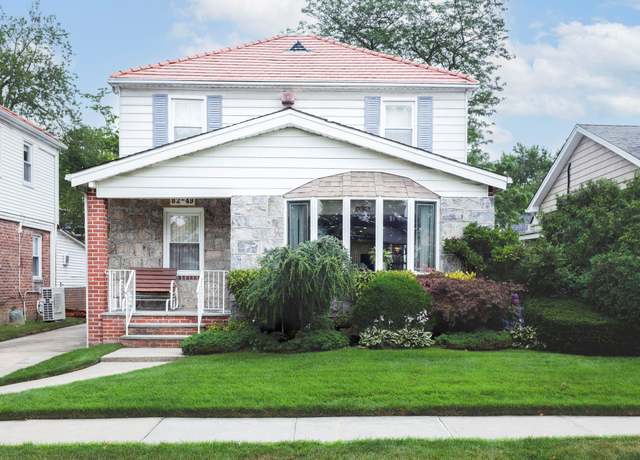 Property at 82-49 212th St, Hollis Hills, NY 11427, 3 beds, 2.5 baths
