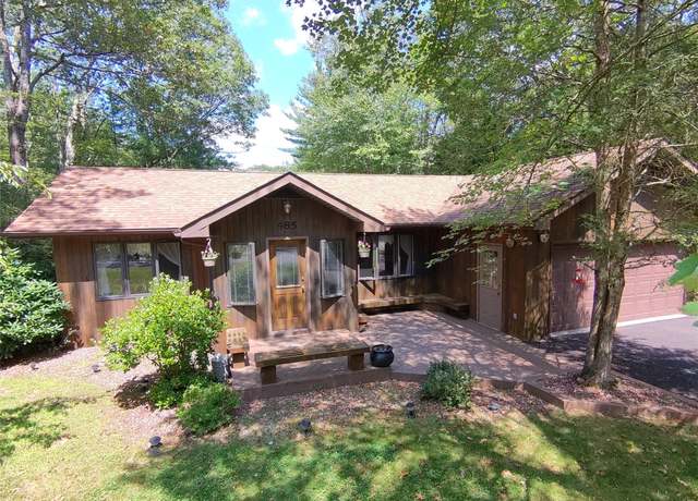 Property at 485 Old Sackett Rd, Rock Hill, NY 12775, 3 beds, 3.5 baths