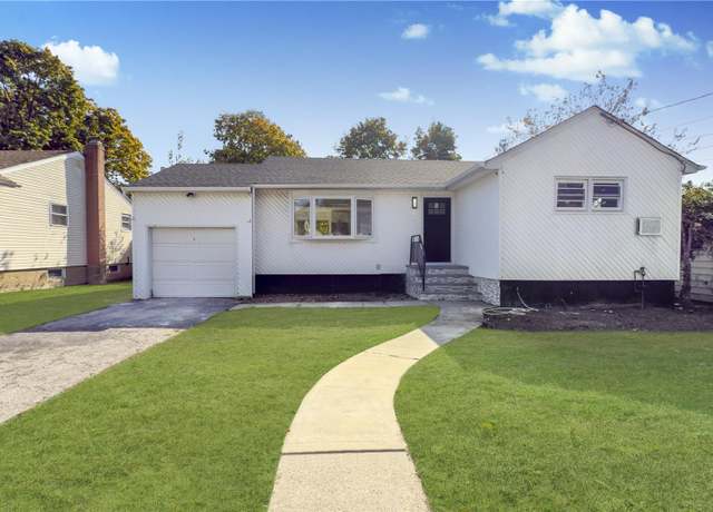 Property at 1280 Cambria St, Uniondale, NY 11553, 3 beds, 3 baths