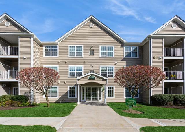 Property at 1306 Jacobs Hill Rd, Cortlandt Manor, NY 10567, 2 beds, 2 baths