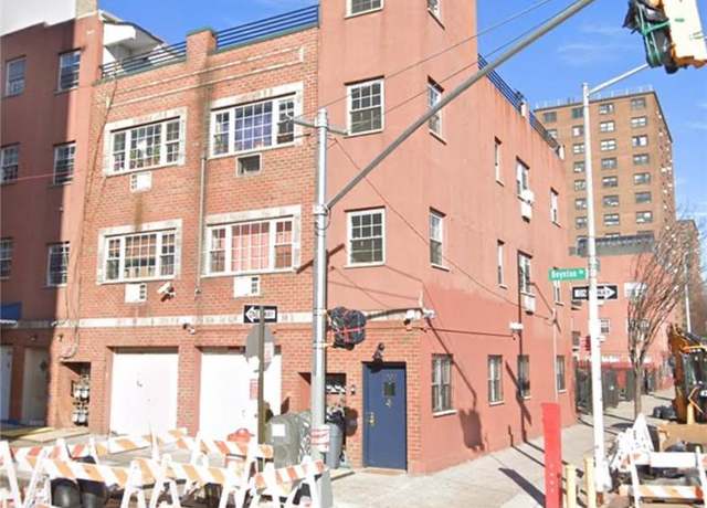 Property at 1002 Boynton Ave, Bronx, NY 10472, 7 beds, 3 baths