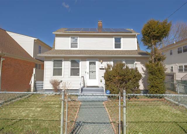 Property at 19 Van Cott Ave, Hempstead, NY 11550, 4 beds, 2 baths