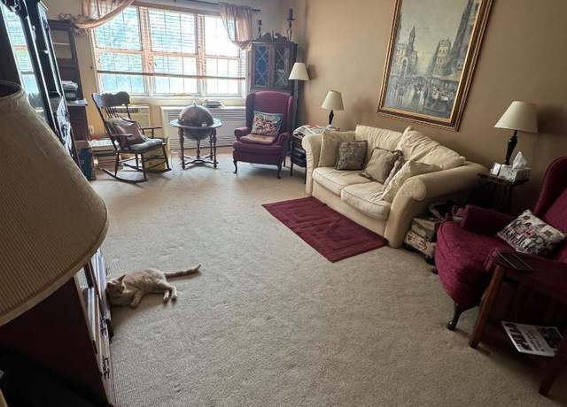 Property at 151-15 84th St Unit 3E, Howard Beach, NY 11414, 2 beds, 2 baths