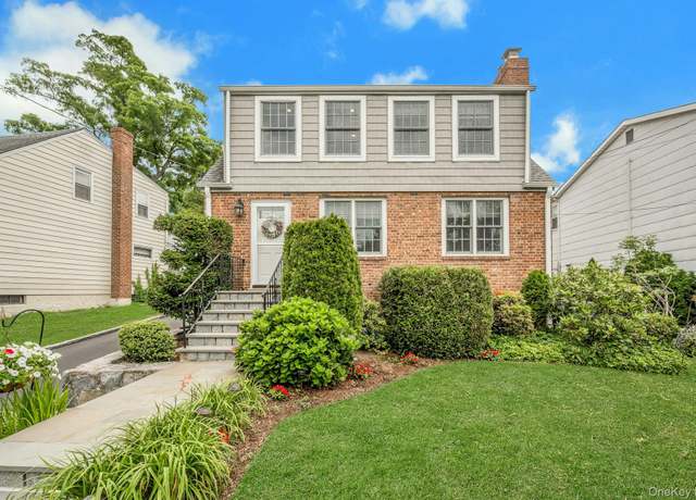 Property at 218 Park Dr, Eastchester, NY 10709, 3 beds, 1.5 baths