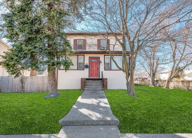 Property at 380 S Long Beach Ave, Freeport, NY 11520, 3 beds, 1 bath