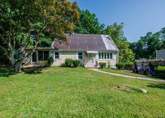 Property at 10 Hampton Ter, White Plains, NY 10607, 3 beds, 2 baths