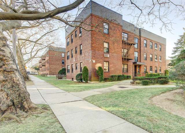 Property at 47-28 215 Pl Unit 2D, Bayside, NY 11361, 1 bed, 1 bath
