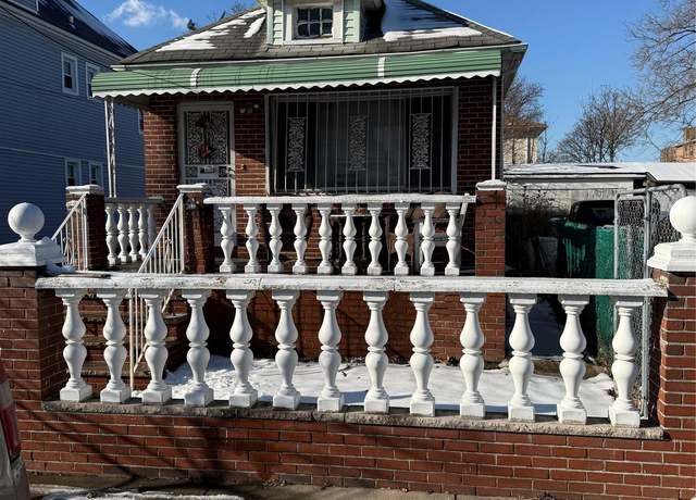 Property at 16905 104th Ave, Jamaica, NY 11433, 2 beds, 2 baths