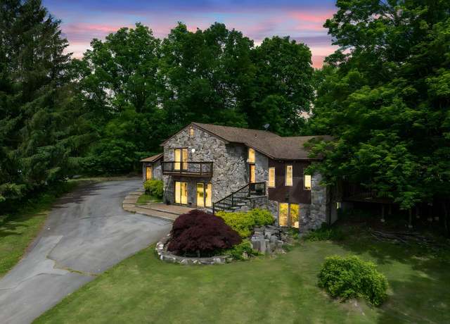 Property at 23 Fox Rd, Florida, NY 10921, 3 beds, 2.5 baths
