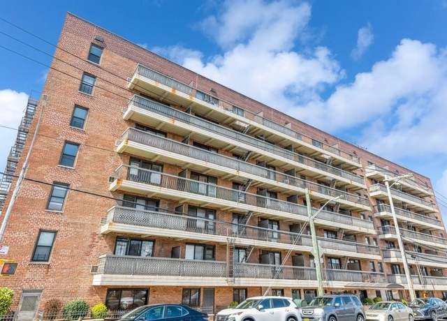Property at 2121 Shore Pkwy Unit 7N, Brooklyn, NY 11214, 1 bed, 1 bath