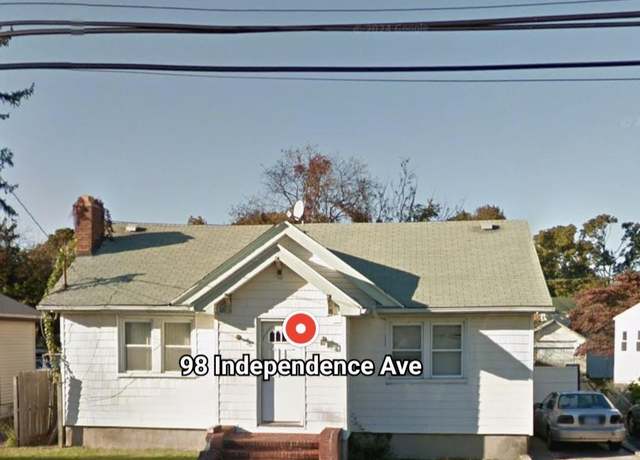 Property at 98 Independence Ave, Freeport, NY 11520, 3 beds, 1 bath