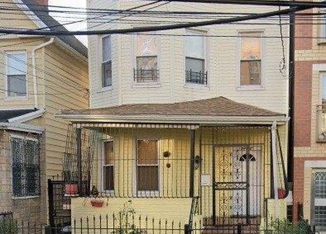 Property at 104-32 39 Ave, Corona, NY 11368, 7 beds, 4 baths