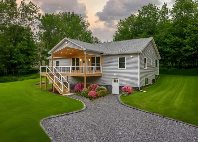 Property at 364 Hamilton Rd, Monticello, NY 12701, 4 beds, 2.5 baths