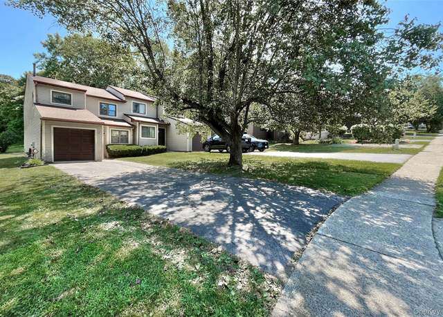 Property at 87 Sterling Pl, Highland, NY 12528, 2 beds, 2.5 baths