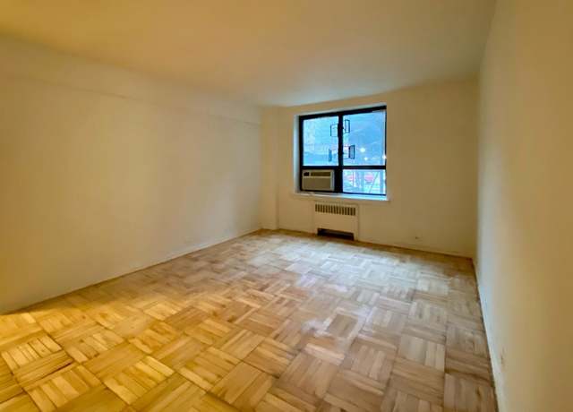 Property at 37 Nagle Ave Unit 1C, New York (manhattan), NY 10040, 2 beds, 1 bath