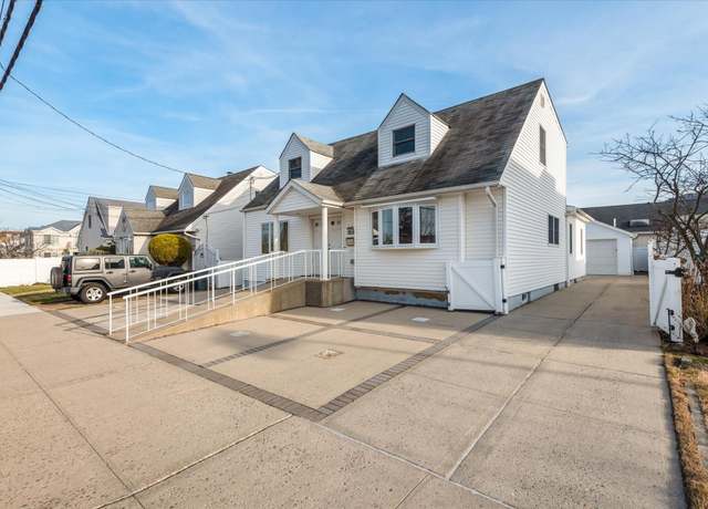 Property at 89-10 157th Ave, Howard Beach, NY 11414, 3 beds, 2 baths