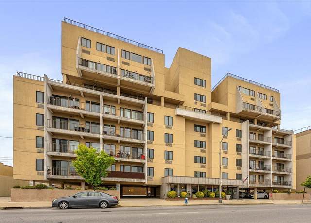 Property at 235 W Park Ave #402, Long Beach, NY 11561, 1 bed, 1 bath