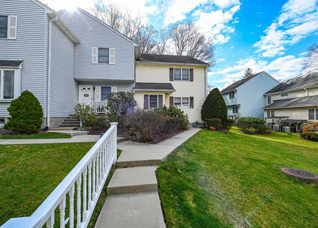 Property at 515 High #17, Port Jefferson, NY 11777, 2 beds, 2.5 baths
