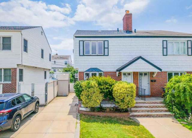 Property at 16346 21st Rd, Whitestone, NY 11357, 3 beds, 2.5 baths