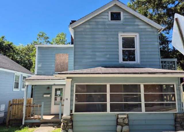 Property at 10 Hoffman St, Middletown, NY 10940, 3 beds, 2 baths